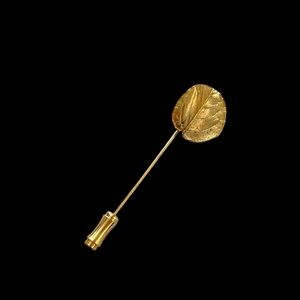 Crown Trifari Gold Leaf Stick Pin